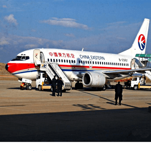 海西德令哈机场货运航空快运业稳步发展的原因是什么？